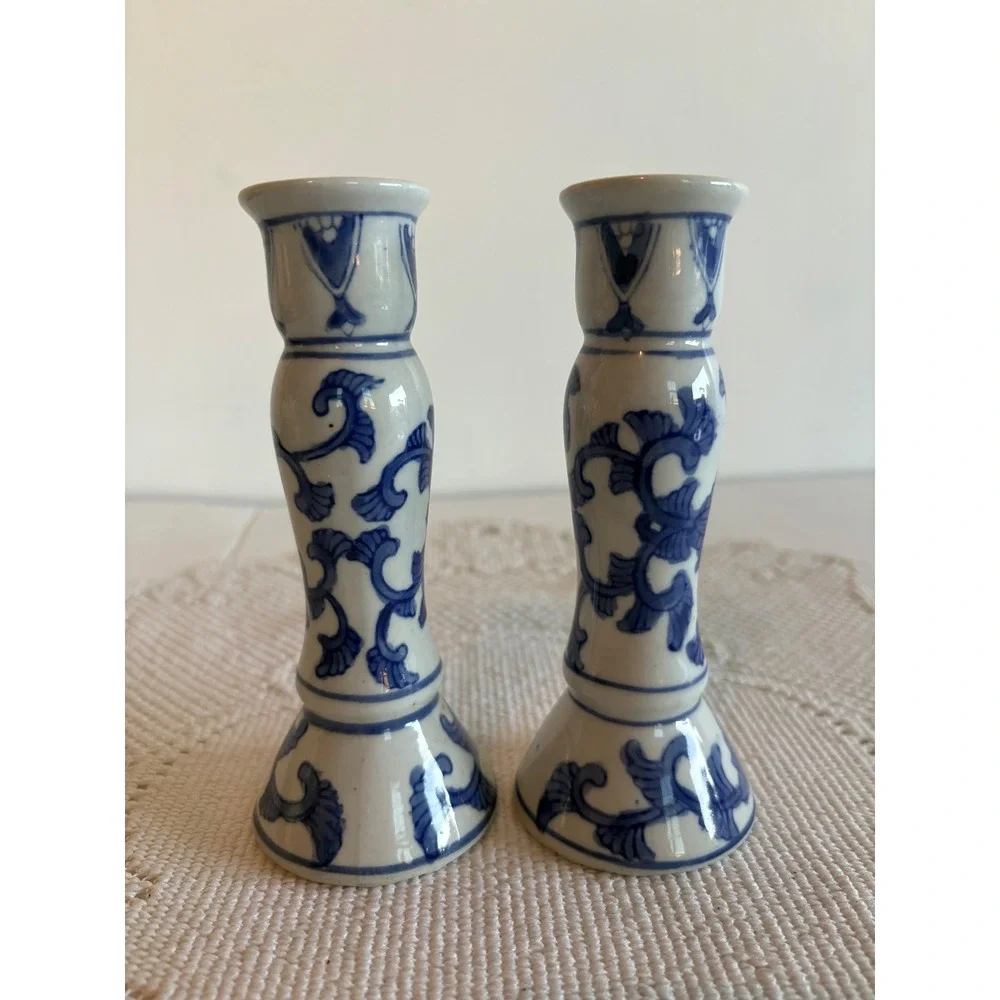 Vintage Blue and White Chinoiserie Ceramic Taper Candlestick Holders Pair 6.5in